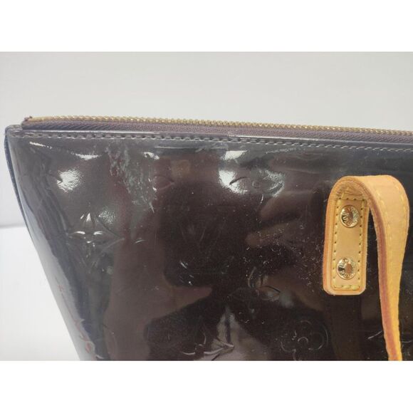 Louis Vuitton PM Bellevue Vernis Monogram Handbag in Black Leather - Picture 3 of 12